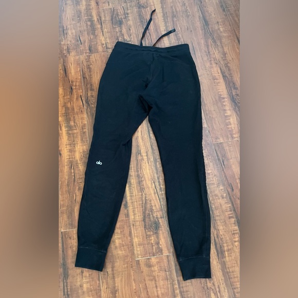 Alo Urban Moto Joggers - Picture 8 of 11